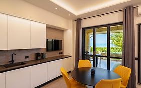 Lakeview Apartment Primea